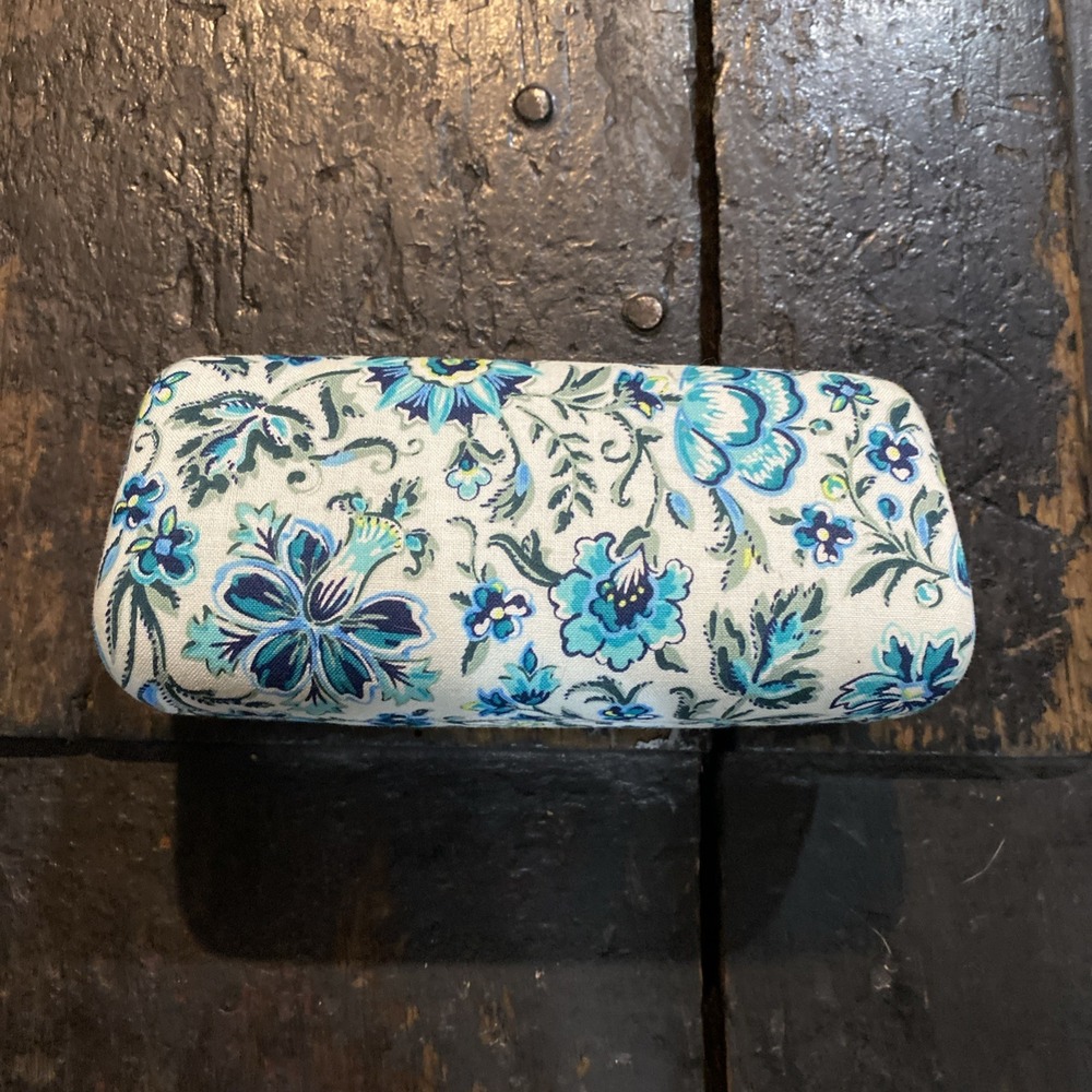 Vera Bradley Floral Hard Frame Teal Cloth Eyeglass Case - Picture 4 of 7